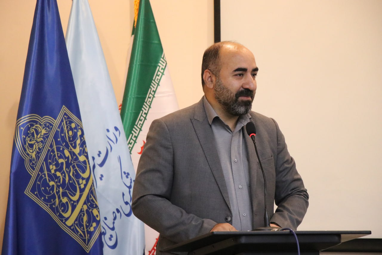 سامانه یکپارچه مدیریت اطلاعات پژوهش و فناوری پژوهشگاه میراث‌فرهنگی و گردشگری افتتاح شد